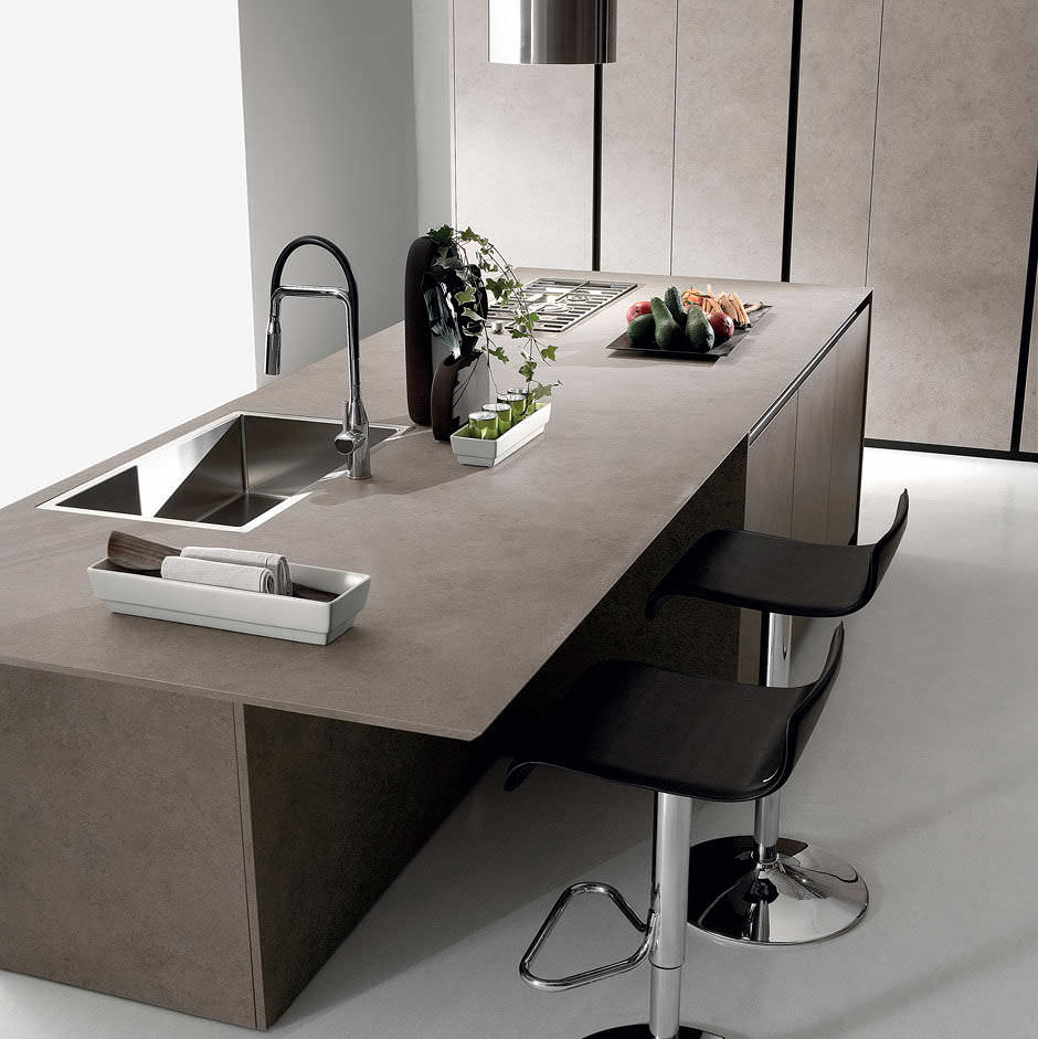 Cuisine contemporaine / en stratifié / avec îlot - CRETA CORNER by ... Cuisine contemporaine / en stratifié / avec îlot - CRETA CORNER by ...