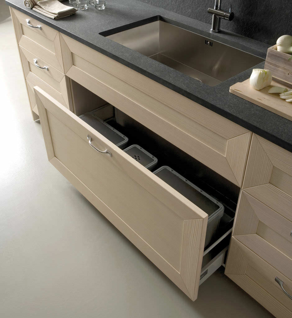 Cuisine classique / en bois / en bois massif ischia by centro ...