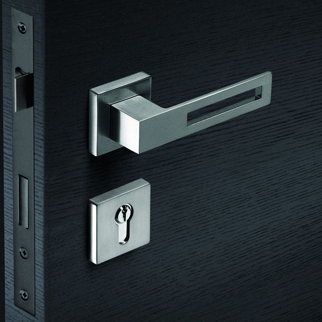 Poign E Pour Porte S Cube Cebi As En Zinc Contemporaine