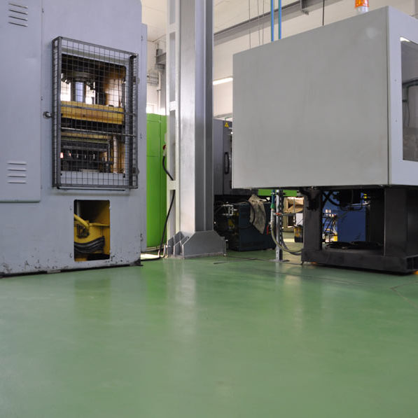 Revetement sol industriel resine