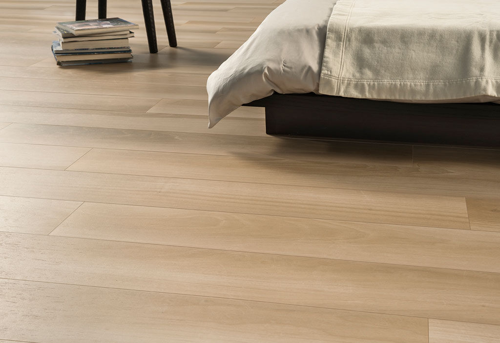 Carrelage aspect parquet / d'extérieur / pour sol / en grès cérame ... Carrelage parquet