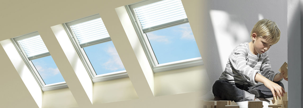 store vénitien / en aluminium / pour fenêtre de toit - velux - vidéos
