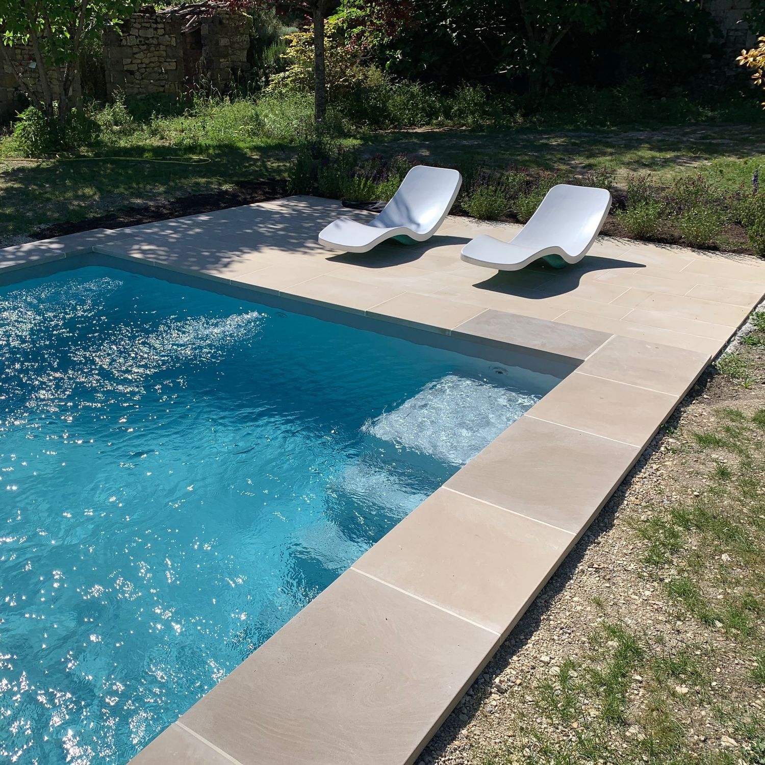 Margelle De Piscine En Pierre Naturelle Beaulieu Occitanie Pierres