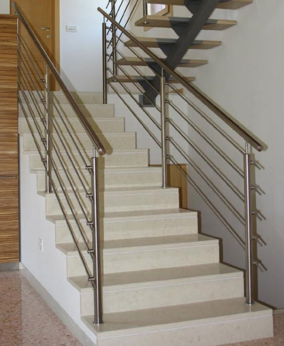 escalier interieur alu