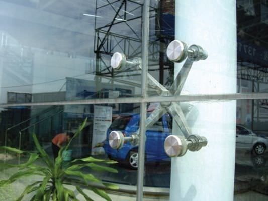 Fixation pour mur-rideau en inox - SPIDER - GC TRADE Fixation pour mur-rideau en inox - SPIDER - GC TRADE
