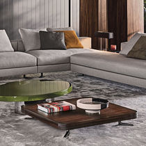 Table basse contemporaine / en bois / rectangulaire...
