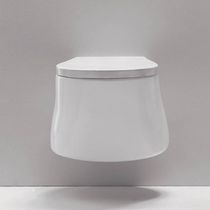 Toilettes suspendue / en céramique