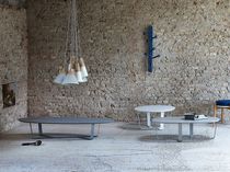 Table basse contemporaine / en bois / en...