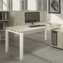 Bureau en bois / contemporain