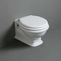 Toilettes suspendue / en céramique