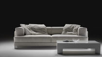 Canapé contemporain / en polyuréthane /...