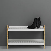 Meuble à chaussures contemporain / en frêne...