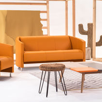 Canapé contemporain / en tissu / en cuir...