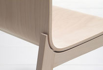 Chaise contemporaine / en tissu / en bois...