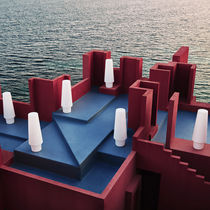 Lampe de sol / contemporaine / en polypropylène...