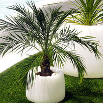 Pot de jardin en polyéthylène