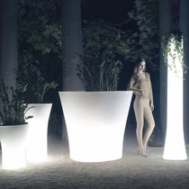 Pot de jardin en polyéthylène / lumineux
