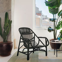 Fauteuil contemporain / en rotin / beige...