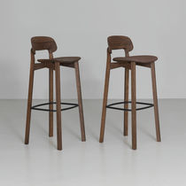 Chaise de bar contemporaine / en chêne /...
