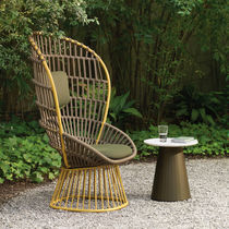 Table d'appoint contemporaine / en teck...