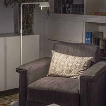 Lampe sur pied / contemporaine / en métal...