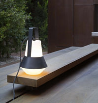 Lampe baladeuse / contemporaine / en aluminium...