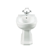 Bidet en porcelaine