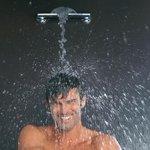 Pommeau de douche mural