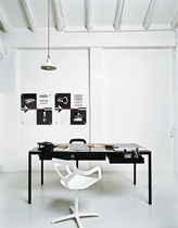 Bureau en acier / en stratifié / contemporain