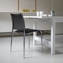 Chaise contemporaine / empilable / avec...