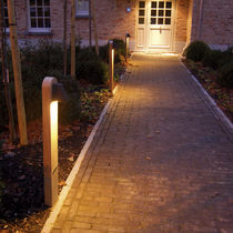 Borne d'éclairage de jardin / contemporaine...