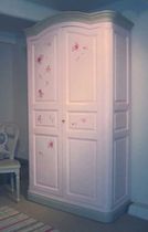 armoire 2 portes pour chambre d'enfant (fille) CHAPEAU DE GENDARME Maman m'adore
