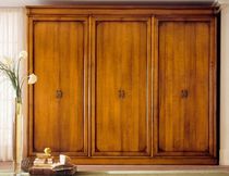 armoire de chambre classique A52/6 PREGNO