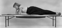 banc design par Finn Juhl (scandinave)  Triode Design