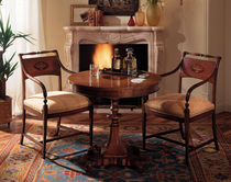 chaise classique 800 : 186  MEDEA