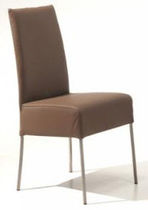 chaise contemporaine en cuir DEGAS Ghekiere Industries