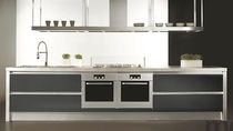 cuisine contemporaine en stratifi&eacute; / aluminium MONTECARLO SCIC