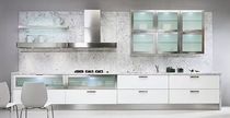 cuisine contemporaine laqu&eacute; / verre LAVEZZI SCIC
