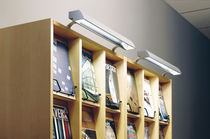 &eacute;clairage d'&eacute;tag&egrave;re LIBRALINE by Bj&ouml;rn Tegnell SID, White Design FAGERHULT