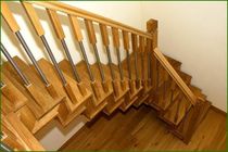 escalier quart tournant suspendu THE OLD LIBRARY Pear Stairs