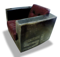 fauteuil design original en m&eacute;tal CRATE SUGARI ICI ET LA
