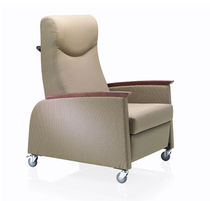 fauteuil inclinable pour &eacute;tablissement m&eacute;dicalis&eacute; SOLSTICE KI