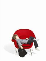 fauteuil pour enfant design par Eero Saarinen WONB Knoll international