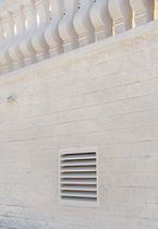 grille de ventilation en pierre reconstitu&eacute;e SOLLER Verni-Prens