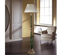 lampe sur pied de style DAFNE LAVAMAR