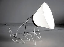 lampe sur pied design en m&eacute;tal BRONCO by Castor Bours  Odesi