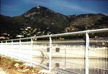 main courante pour terrain de sport  Vermigli