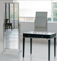 miroir &agrave; poser contemporain Y648 William Yeoward