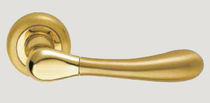 poign&eacute;e de porte en laiton MINERVA CAL
