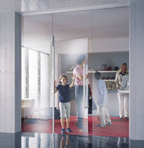 porte battante tout verre BEYOND DORMA International